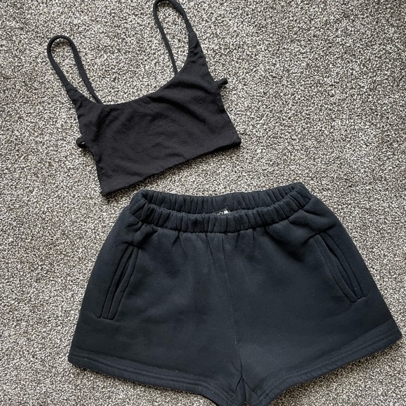 Fashion Nova Shorts Crop Top Set Black - Picture 6 of 9